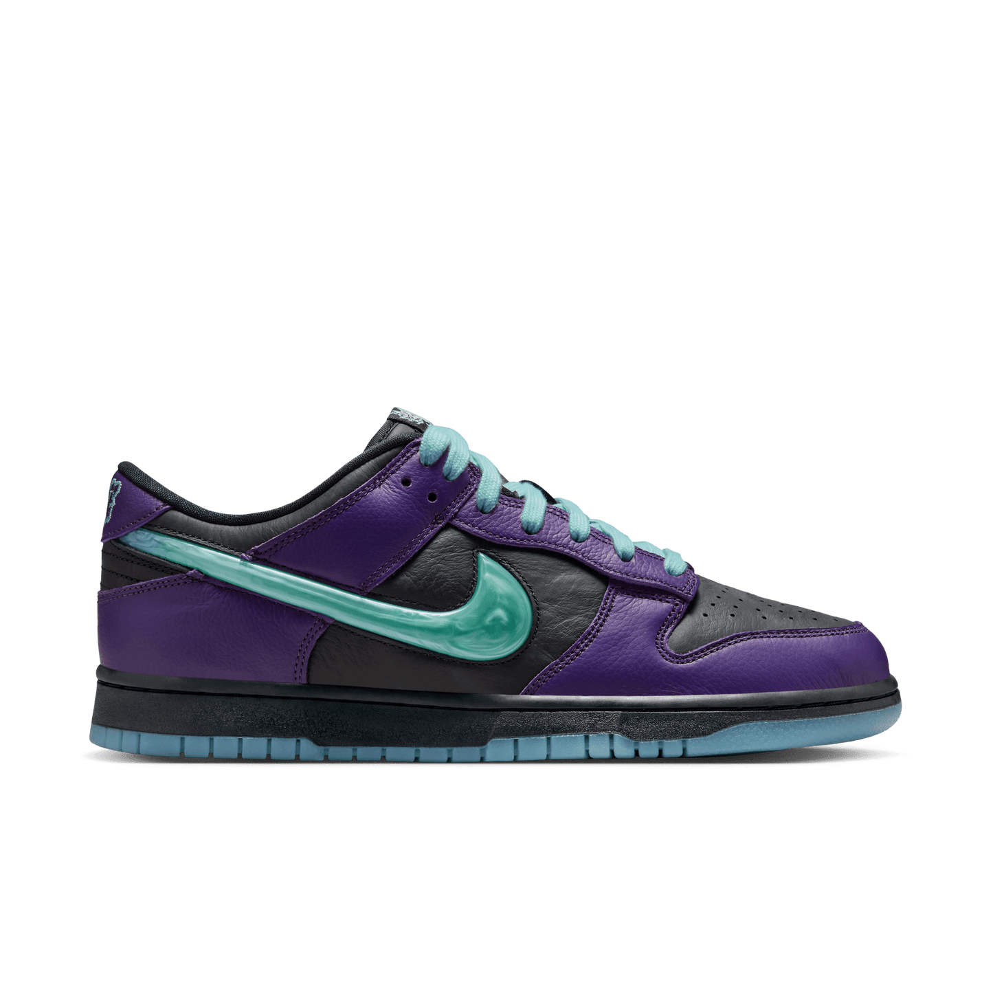 Nike Dunk Low Retro Limited Wizard