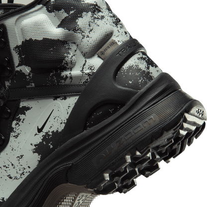 Nike ACG Zoom Gaiadome GORE-TEX SE Boot Silver Black