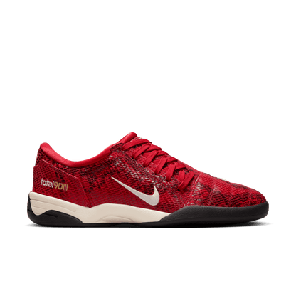 Nike Women's Total 90 SE Fire Red