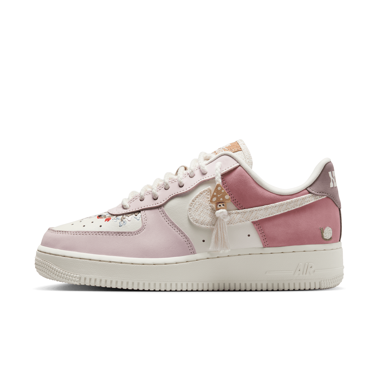 Nike Women's Air Force 1 '07 LX Mushroom
