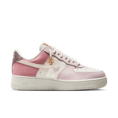 Nike Women's Air Force 1 '07 LX Mushroom