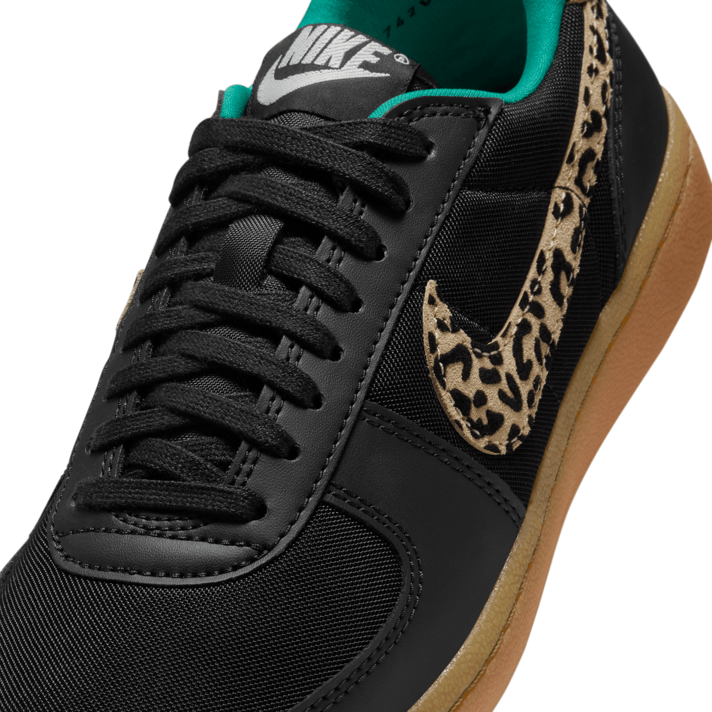 Nike Women's Field General SE Leopard Swoosh