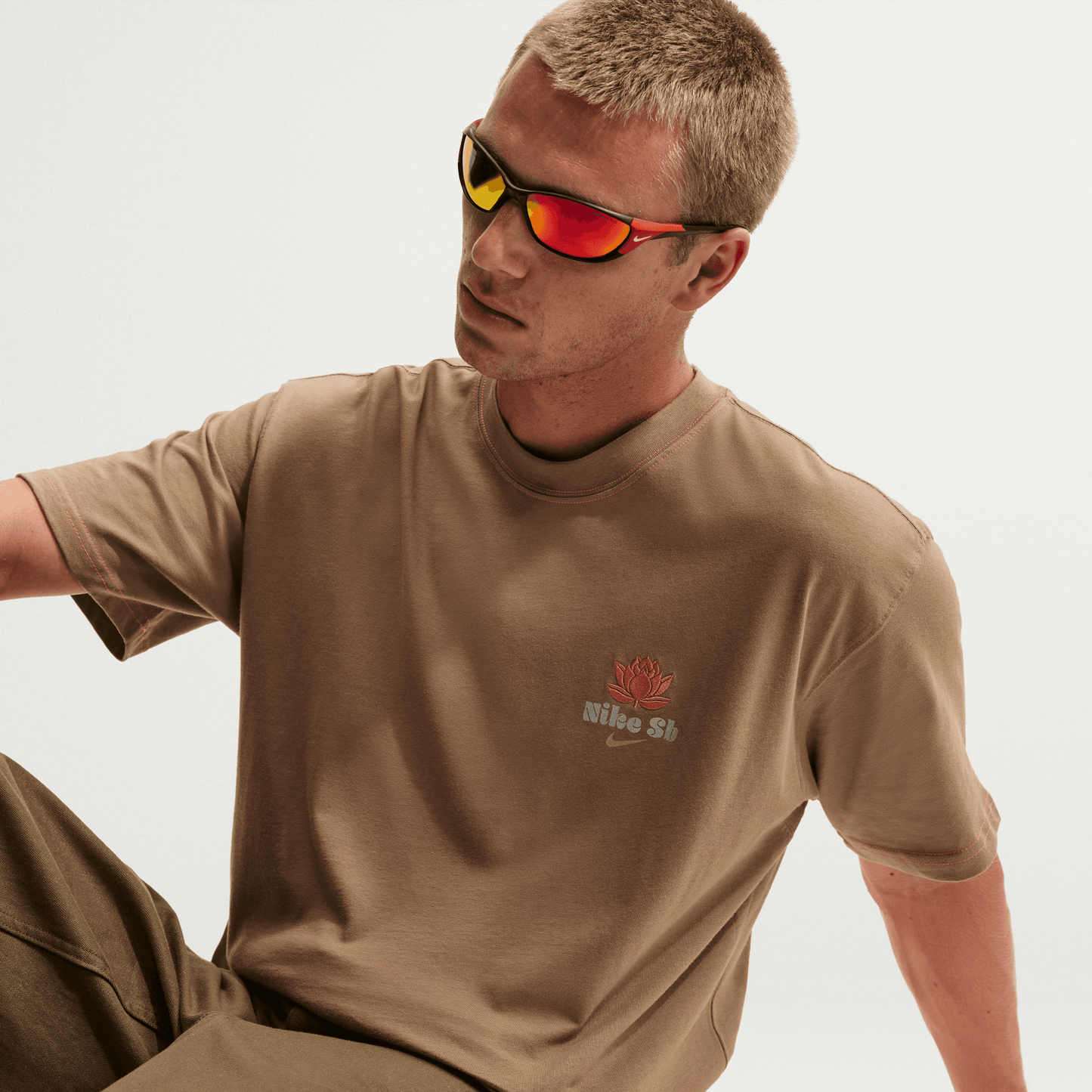 Nike SB Lotus T-Shirt Driftwood