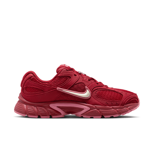 Nike Women's V5 RNR Team Crimson