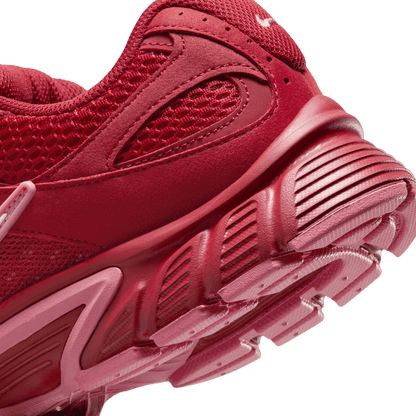 Nike Women's V5 RNR Team Crimson