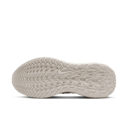 Nike Ava Edge Summit White