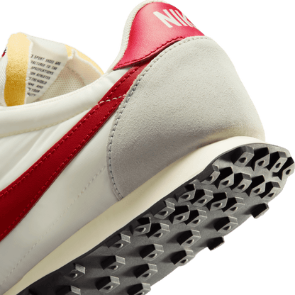 Nike Waffle Racer Summit University Red
