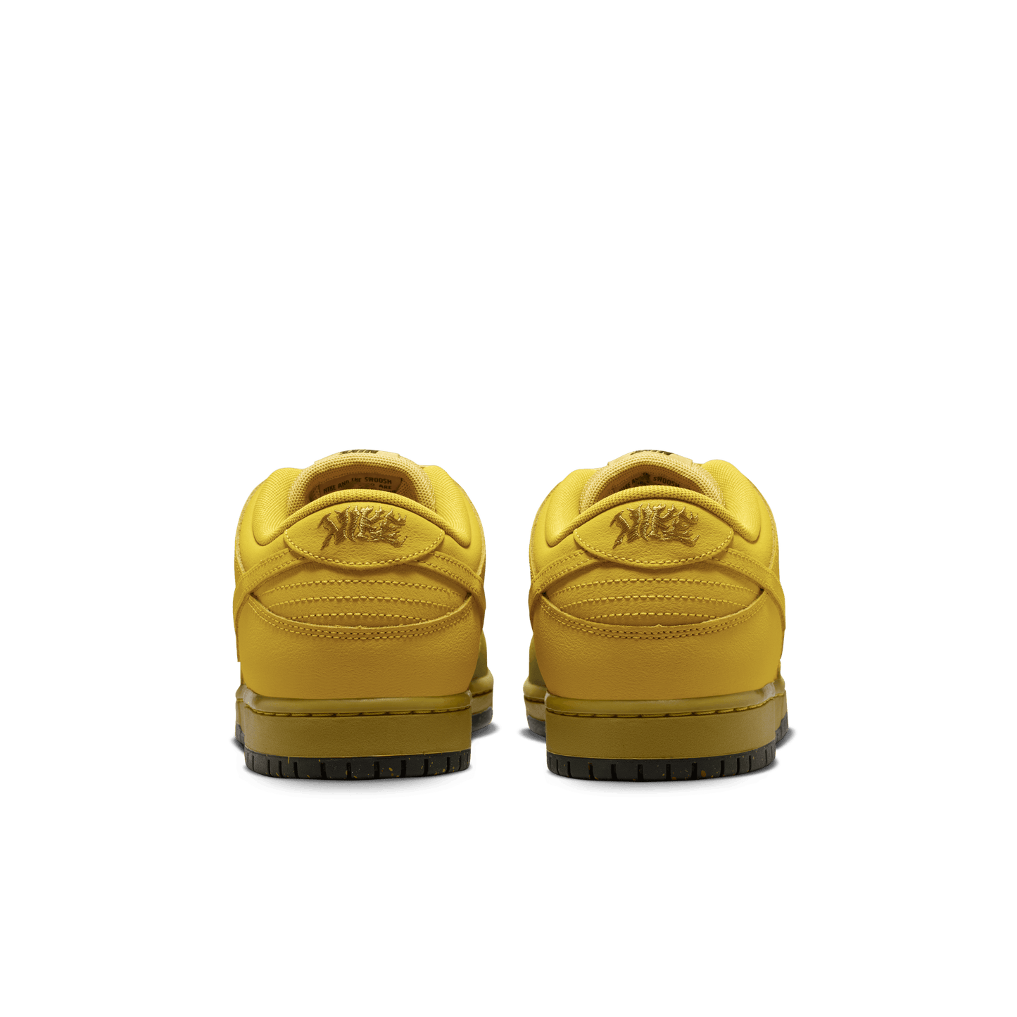 Nike SB Dunk Low Pro Saffron Quartz