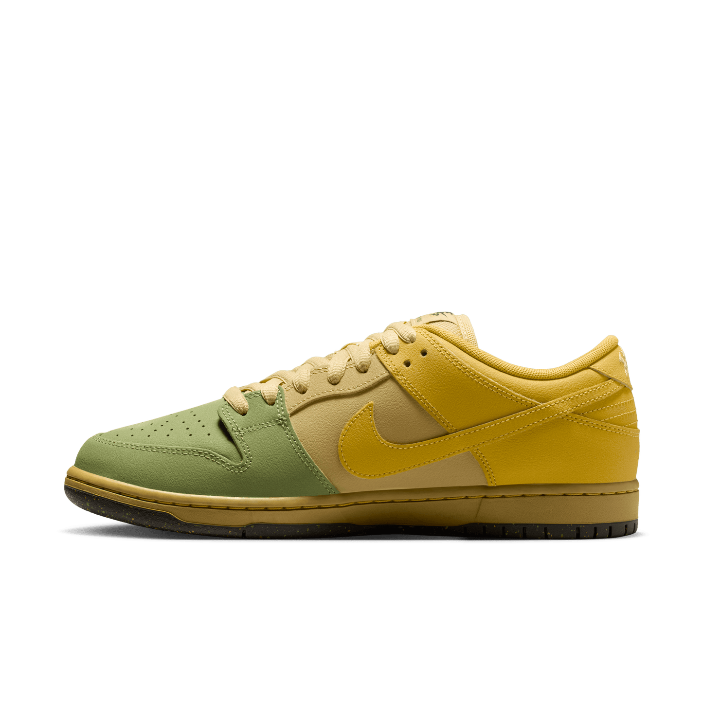 Nike SB Dunk Low Pro Saffron Quartz