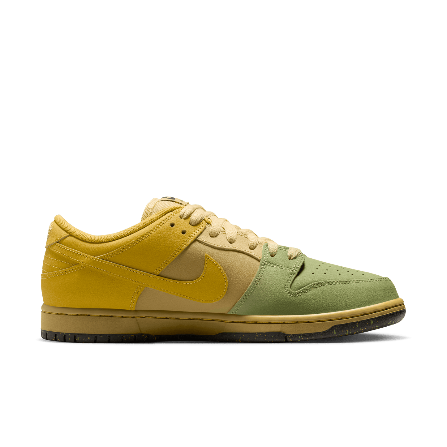 Nike SB Dunk Low Pro Saffron Quartz