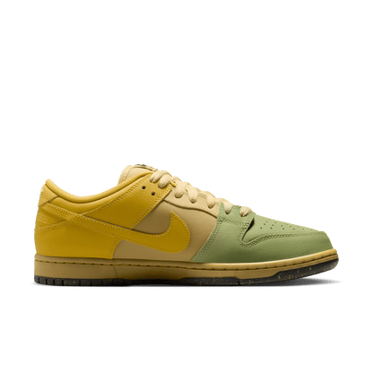 Nike SB Dunk Low Pro Saffron Quartz