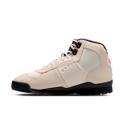Nike Baltoro Boot Chalk Safety Orange