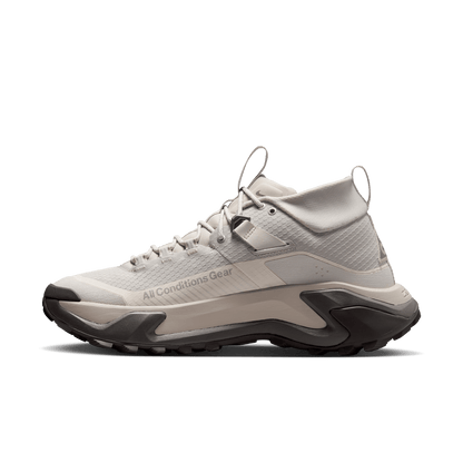 ACG Zegama Hike Cream II