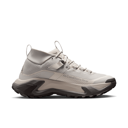 ACG Zegama Hike Cream II