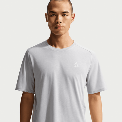 Nike ACG "Solar Chase" Trail Running Top Grey Fog