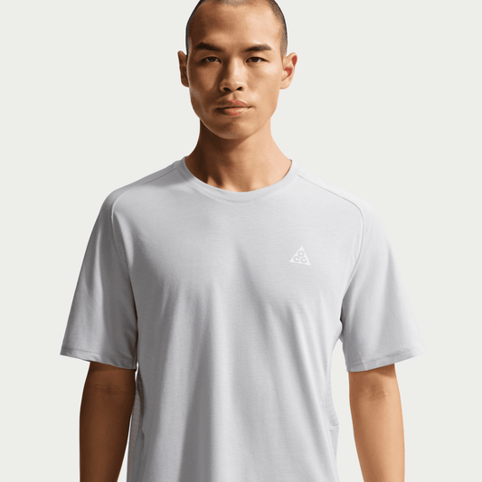 Nike ACG "Solar Chase" Trail Running Top Grey Fog