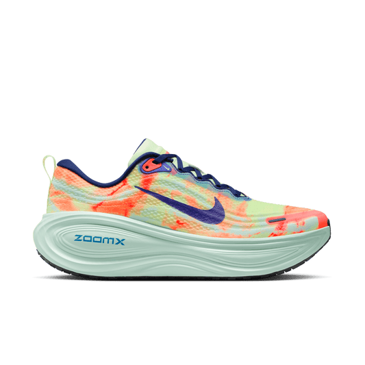 Nike Vomero 18 Barely Volt