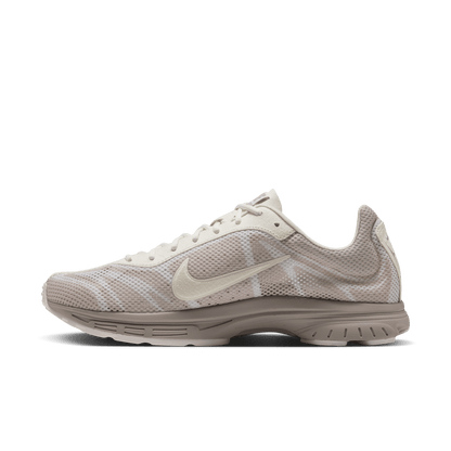 Nike Women's Zoom Streak 3 Cream II