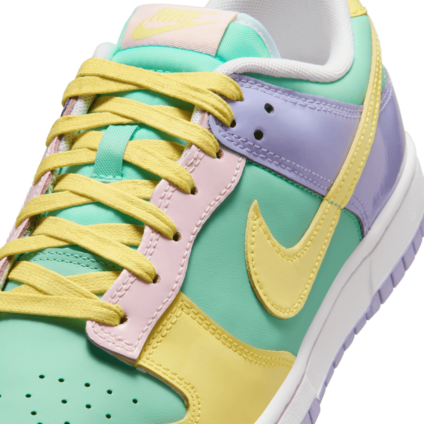 Nike Dunk Low Retro Easter