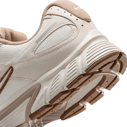 Nike V5 RNR Sail British Tan Ivory