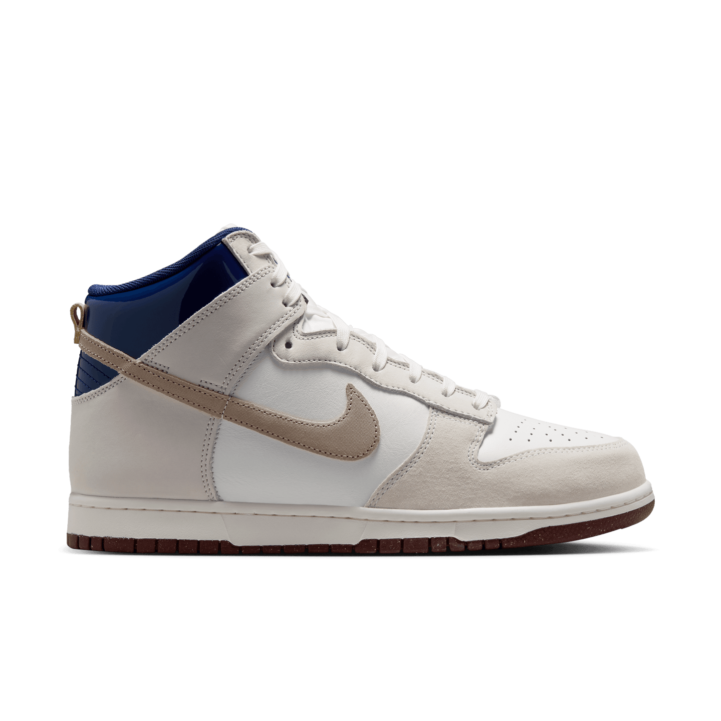 Nike SB Dunk High Pro QS Beyond