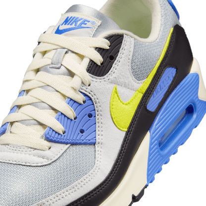 Nike Air Max III Photon Cyber