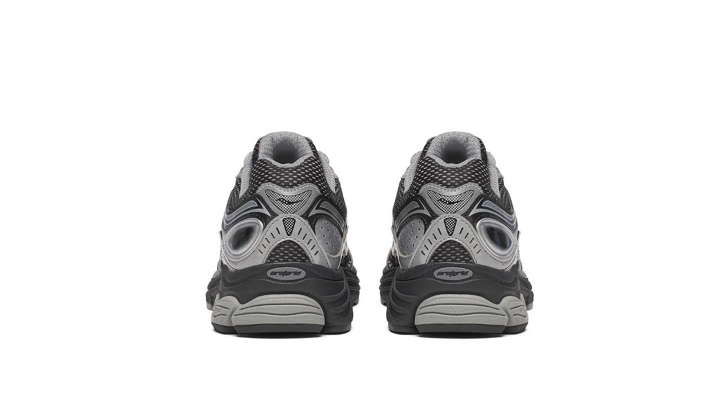 Saucony ProGrid Omni 9 Black Silver