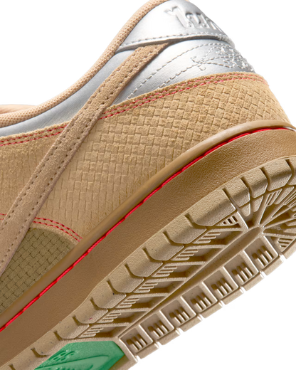Nike SB Dunk Low Pro "Songkran"