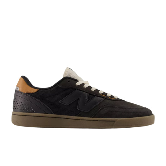 NB Numeric 440 V2 Black Gum