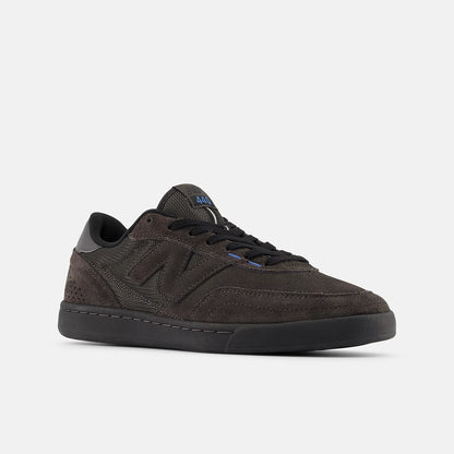 NB Numeric 440 V2 Black Cement