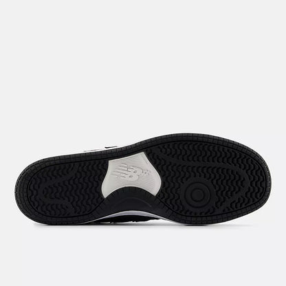 NB Numeric 480 Black White