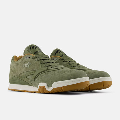 NB Numeric 770 Olive White Gum