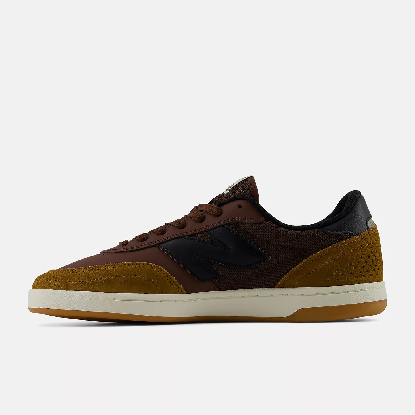 NB Numeric 440v2 Pumpernickel Black