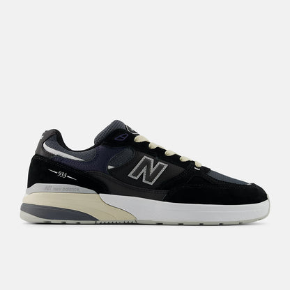 NB Numeric Andrew Reynolds 933 Black Eclipse