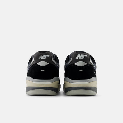 NB Numeric Andrew Reynolds 933 Black Eclipse