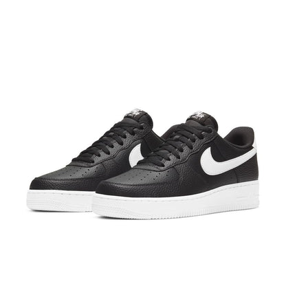 Nike Air Force 1 '07 Black White Pebble Leather