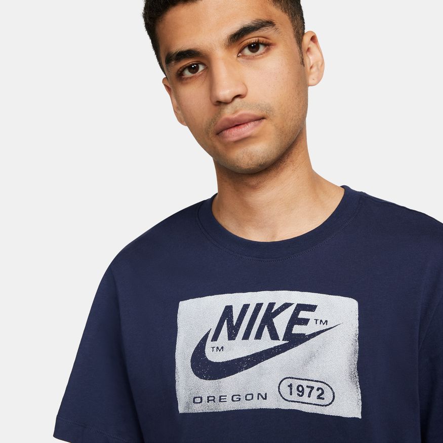 Nike Sportswear Circa Navy T-Shirt